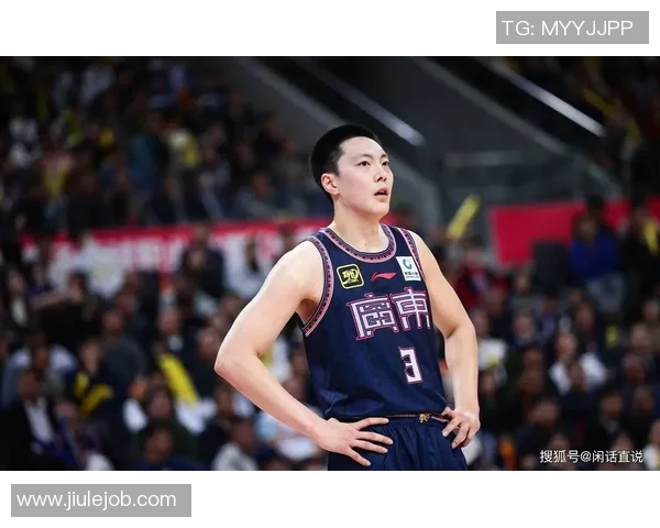 全网热议胡明轩被驱逐出场背后真相及球迷忽视的关键细节解析 全网热议胡明轩被驱逐出场背后真相及球迷忽视的关键细节解析